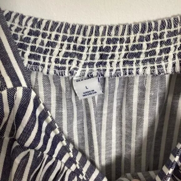 Old Navy Blue Chambray Linen Stripe Smocked Ruffle Strap Sleeveless Midi Dress - Picture 4 of 5